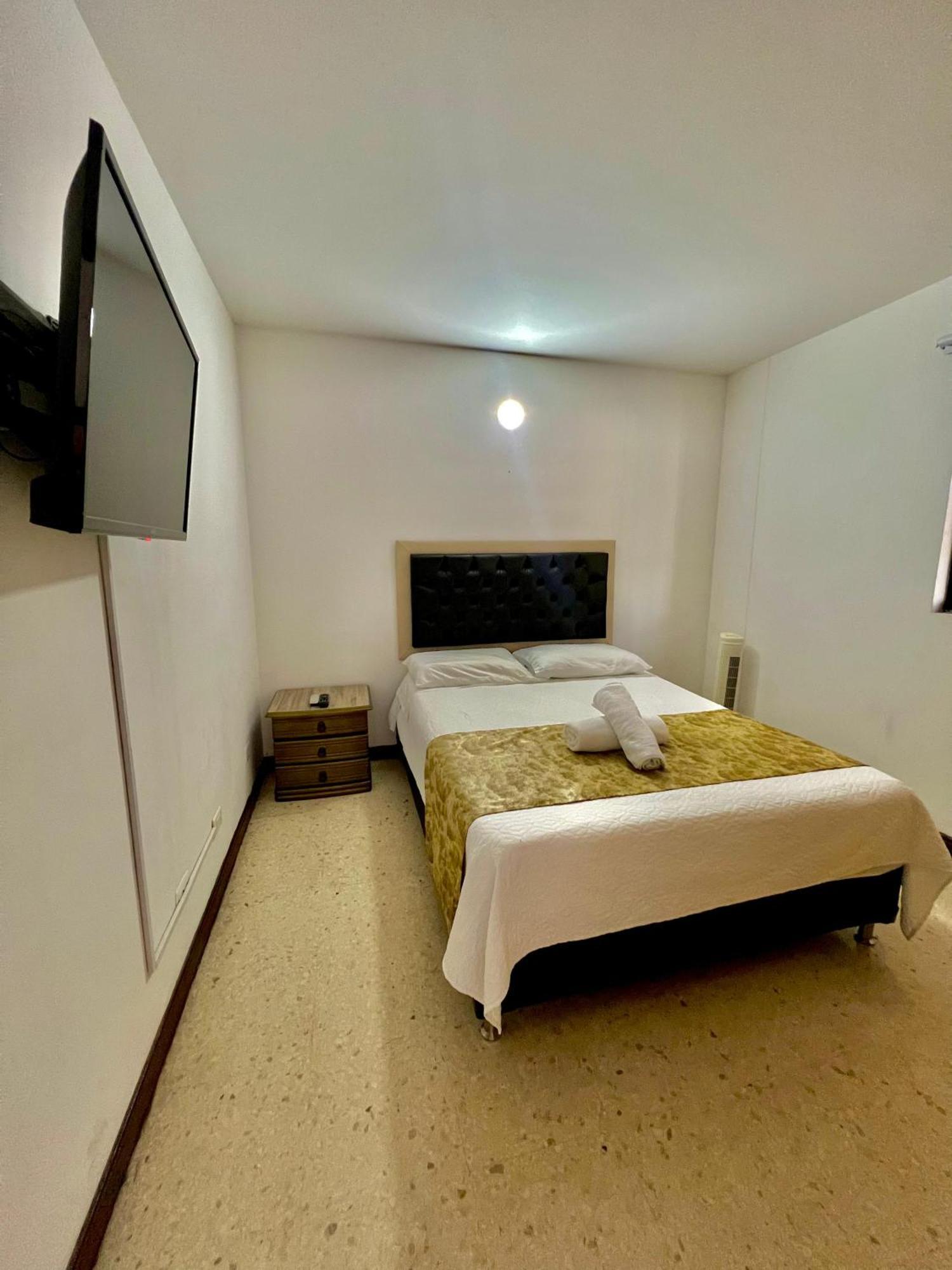 Hotel Torre Primavera เมเดยิน ภายนอก รูปภาพ